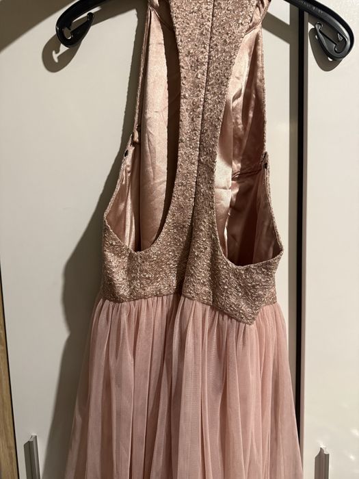 Официална рокля Swing