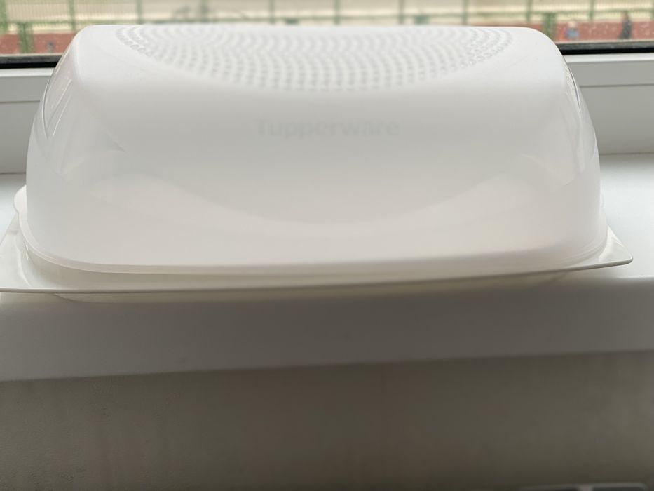 Большая сырница Tupperware