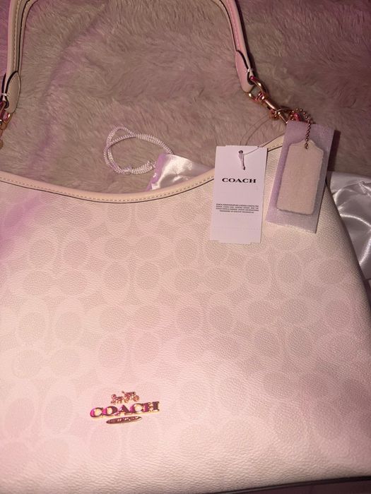 Дамска чанта Coach