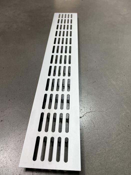 Решетки вентиляционные врезные