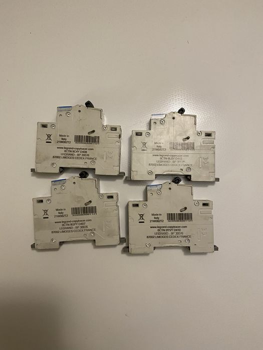 Set 4 Siguranțe Automate Legrand C10 10kA (1P) 10A