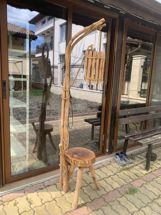 Дизайнерска нощна лампа от масивно дърво