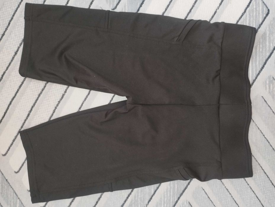 Эластичные шорты для фитнеса (42-44 р-р)