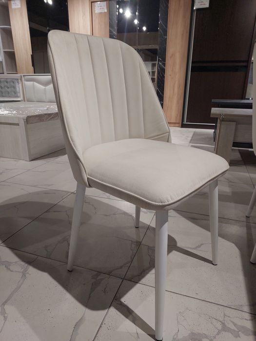 Стол и  6 стульев Фабричное качество