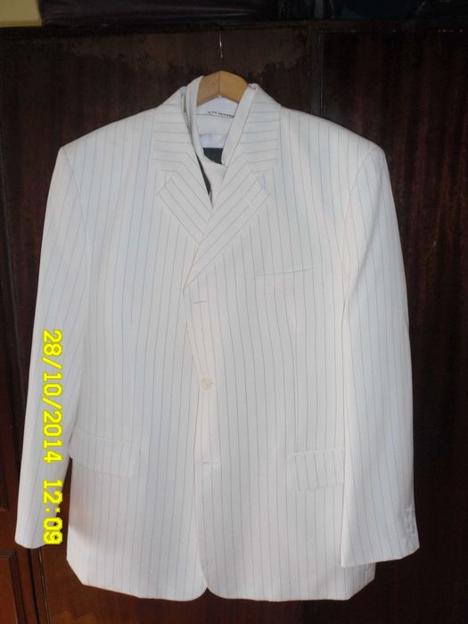 Продавам мъжки маркови сака