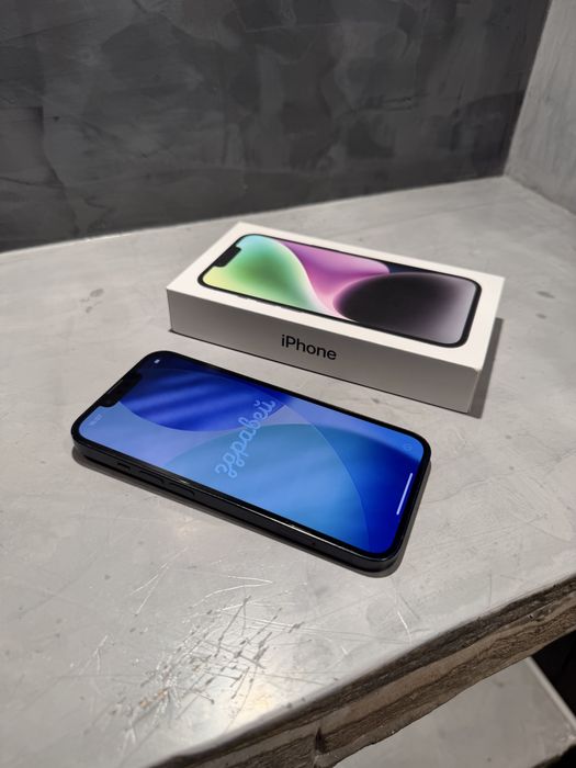 Перфектен Iphone 14 Midnight 128 GB