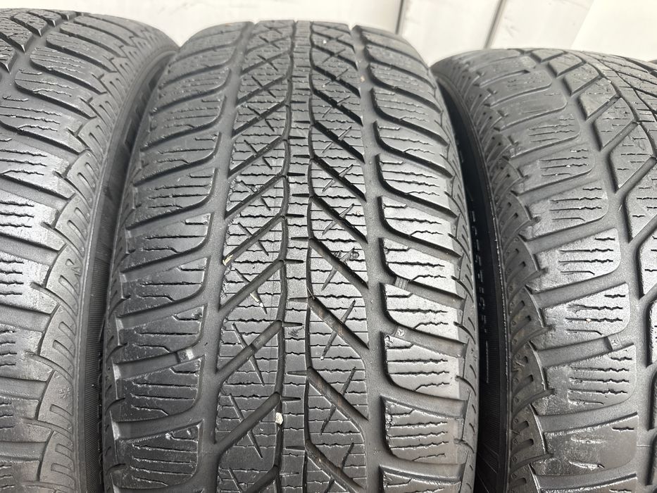 205/55/16 Fulda iarna 125 lei bucata