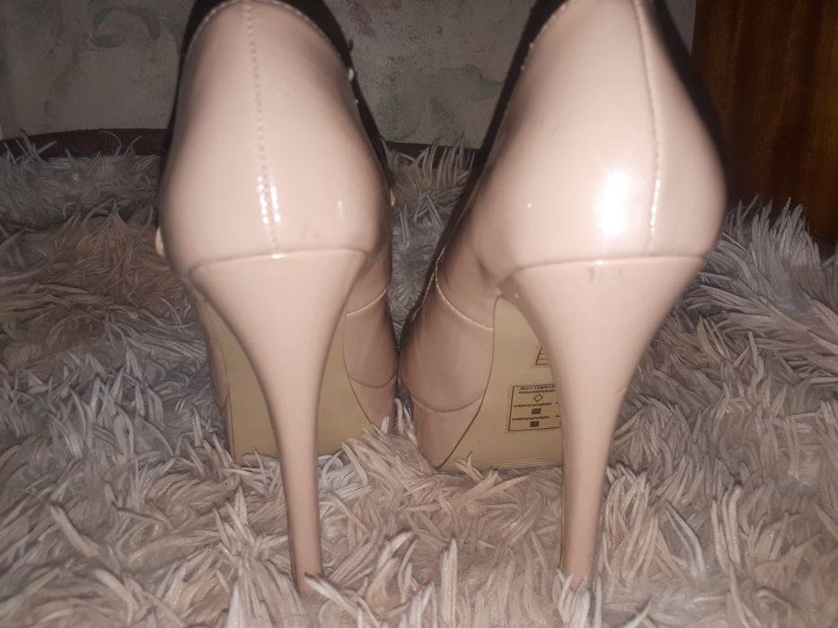 Forever 21, Лабутены, 35,5-36