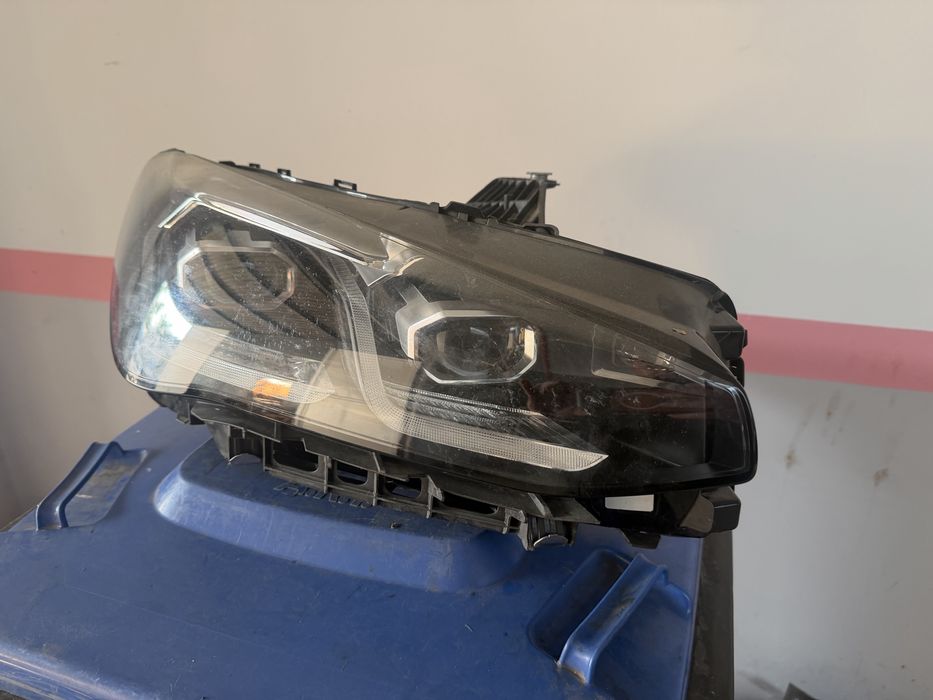 Far Dreapta BMW Seria 2 Active Tourer