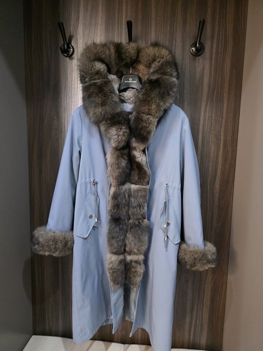 Продам парку в отличном состоянии