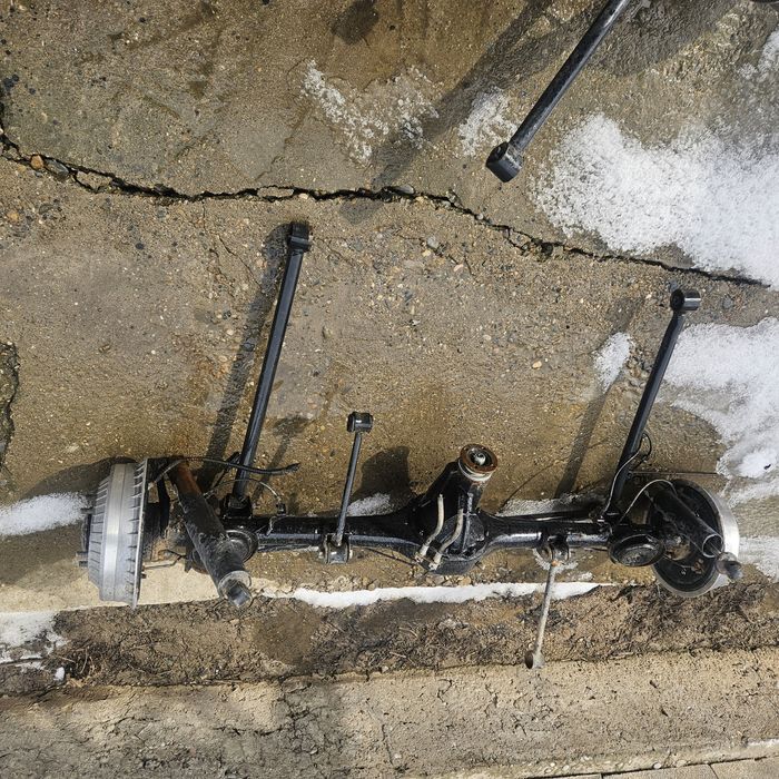 Задний мост сборе нива