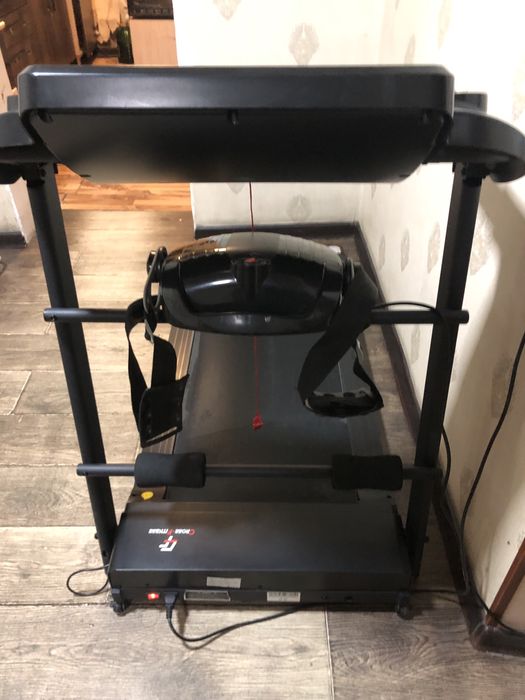 Беговая дорожка сотилади