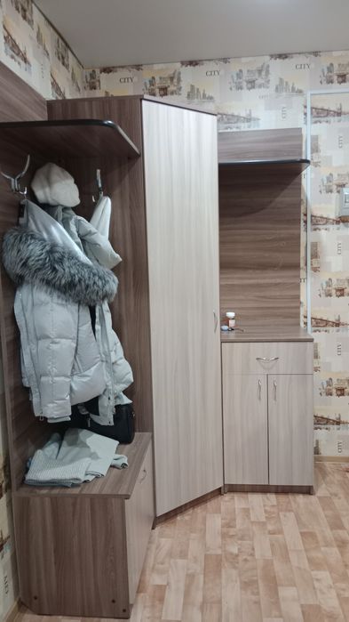 Прихожая  хорошая