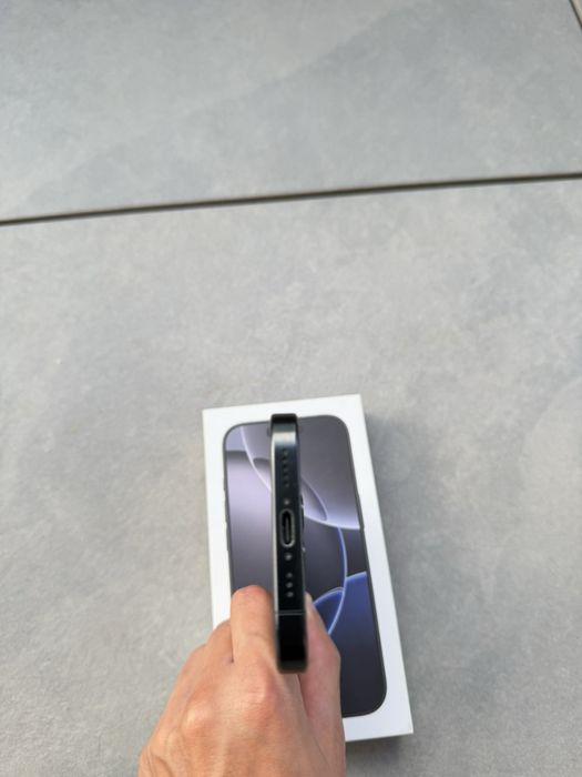 Iphone 16 pro 256 GB
