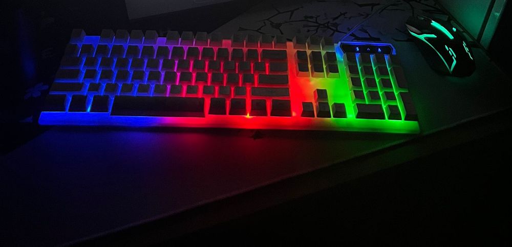 Компьютер новый мышка бари истейди сонеди косылады