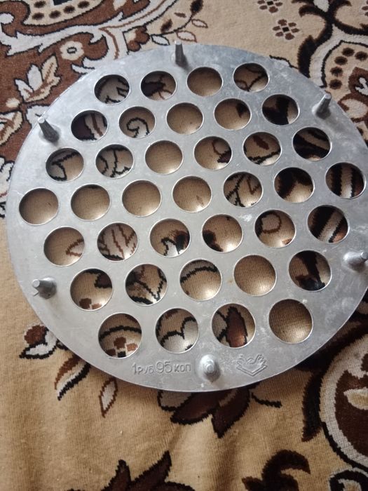 Продам 3500 тенге.