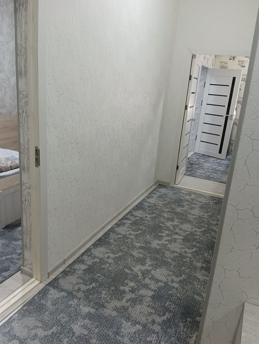 Продается 1-комнатная квартира,переделанная в 2-комнатную