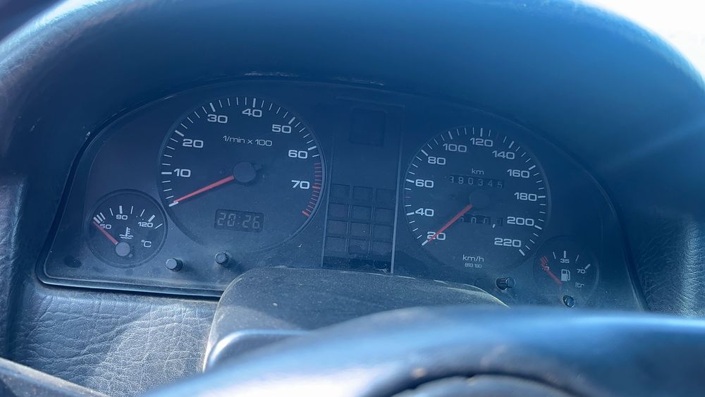 Продам Ауди 80 б3