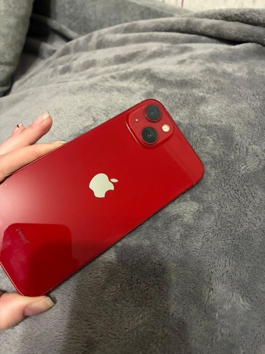 Продам айфон 13 в идеале.