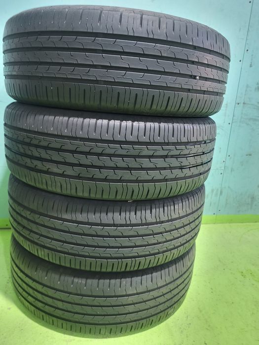 2 бр 195/55/16 Летни Continental