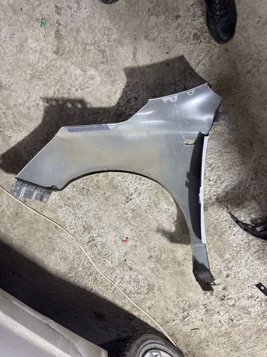 Кобальт крыло передный