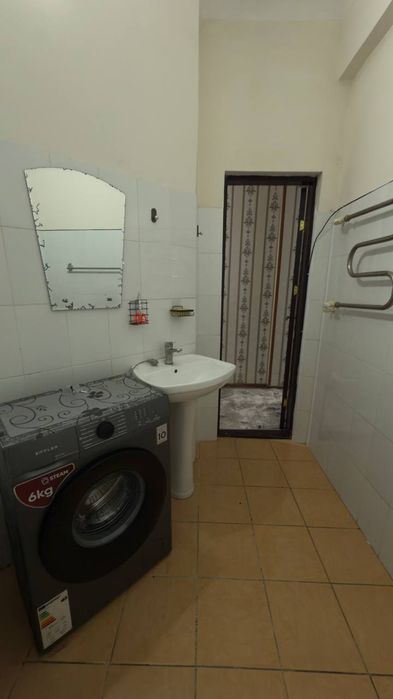 Sergeli 6a da 3 xonali kvartira ijaraga beriladi