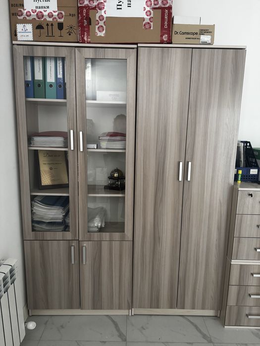 Продам офисные шкафы