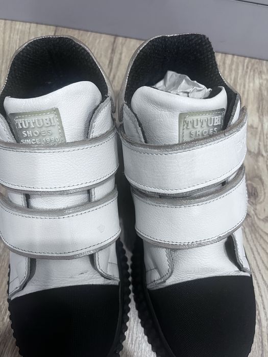 Продам обувь подросткова 35-36 р