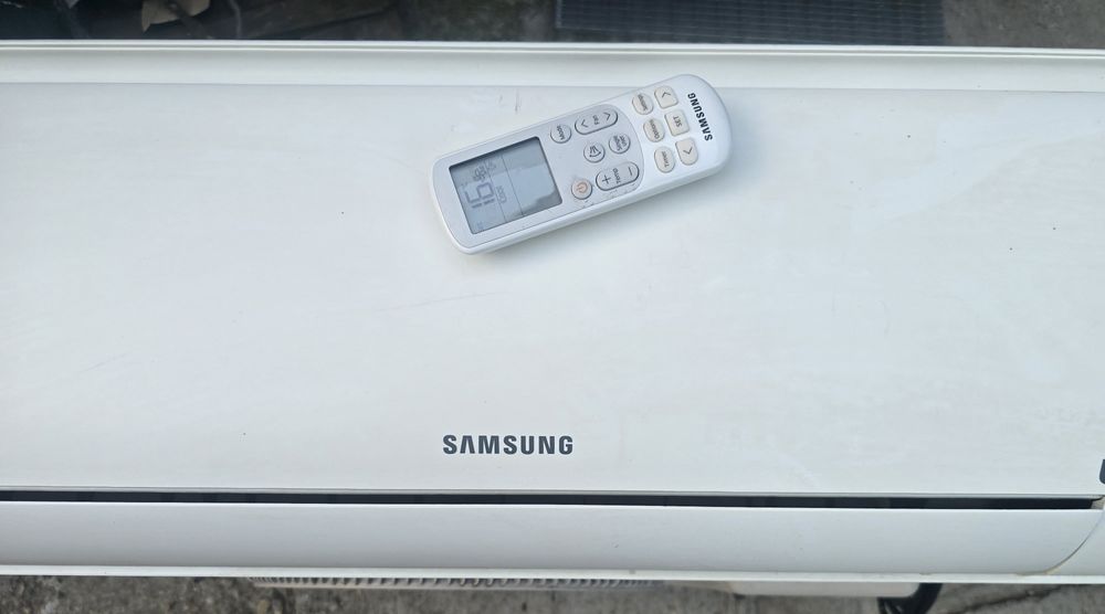Aer connditionat Samsung, inverter, cu montaj inclus