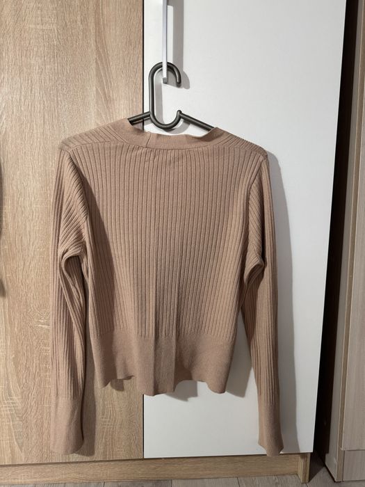 Продам кофты хорошие