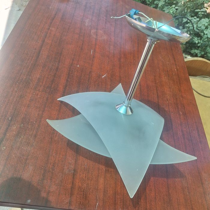 Люстры б/у в хорошем состоянии.