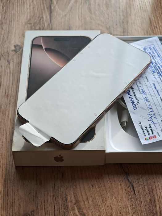 iPhone 16 Pro Max 256 gb ёмкость 100