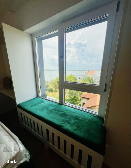 Garsoniera | metrou petrache poenaru | grozavesti | lakehouse | lacul