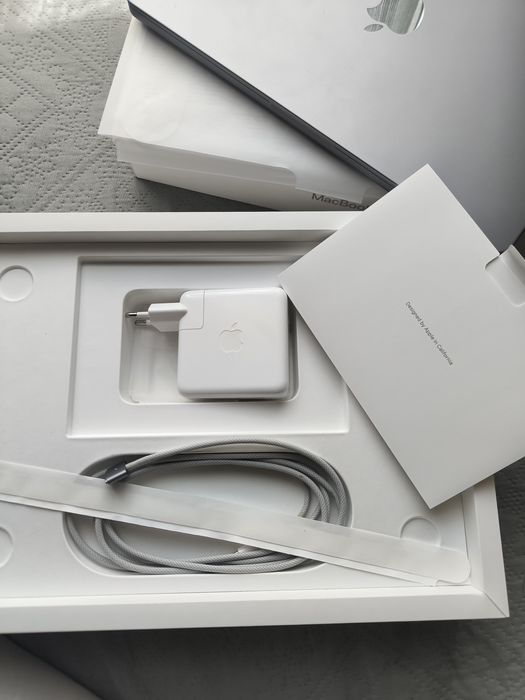Macbook Pro 14” M2 10C 16GB 512GB