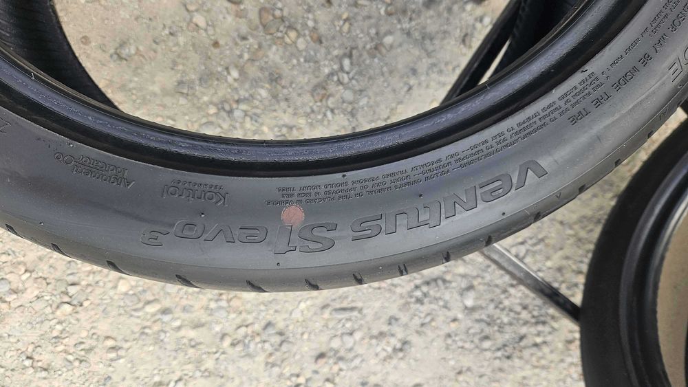 235/40 R19 • Vara • Hankook Ventus S1 evo 3 TO 96W | 2 buc | DOT 2023 | Pret/buc