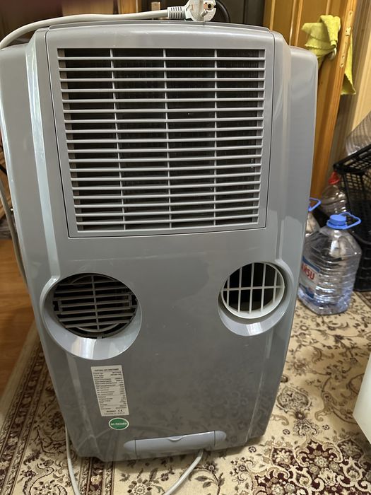 Продам кондиционер напольный