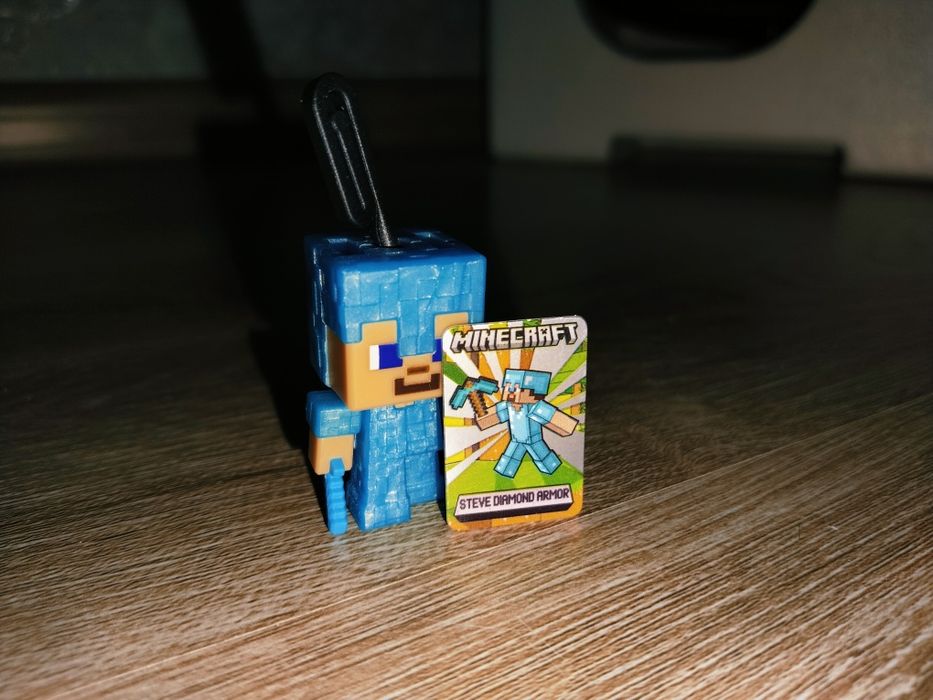 Стив в алмазной броне Kinder Joy Minecraft (Полный комплект / Full Set