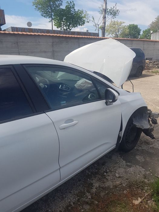 Citroen C4 1.6hdi 112 2011г на части