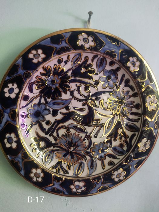 Интерьер для дома, красивые старинные вазы