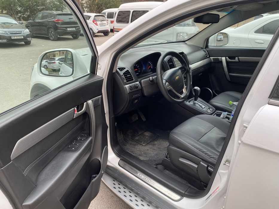 Каптива 4 срочно  продаётся