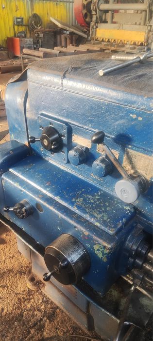 Продаётся токарный станок