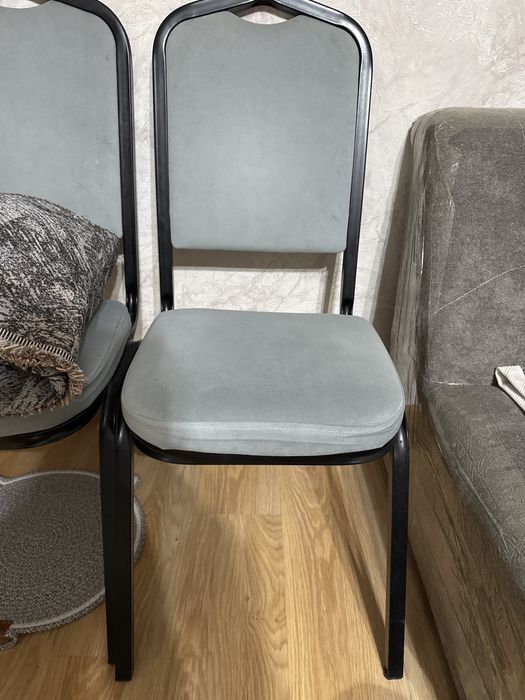 стол со стульями