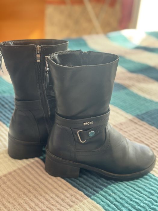 Продам туфли и сапоги