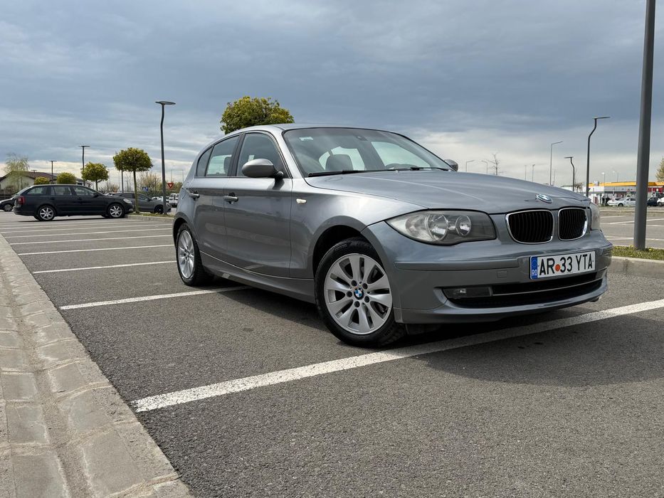 De vânzare BMW 116i Facelift 2009