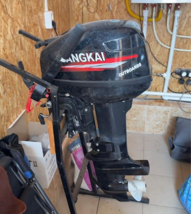 Продам лодку Таймень