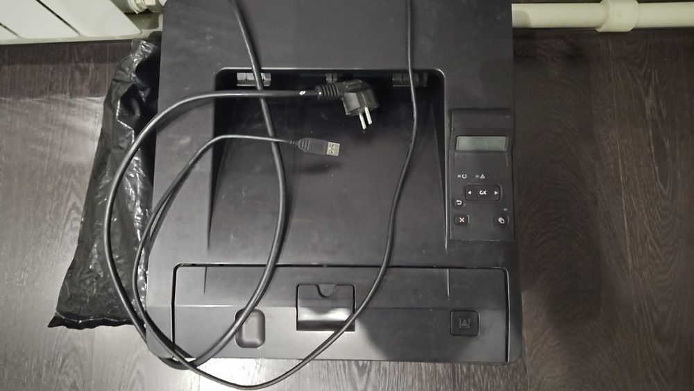 принтер HP400/401  срочно