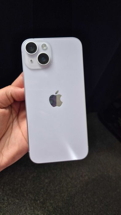 iPhone 14 128GB / Отлично състояние / С кутия и кабел / 350€