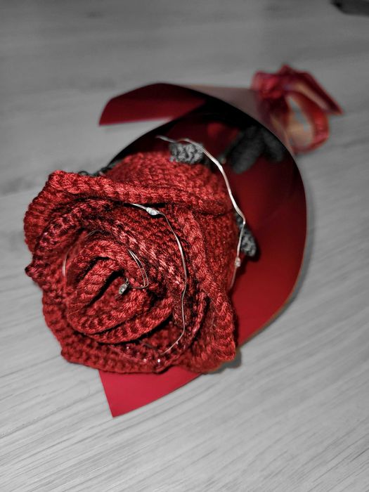 Forever Rose - Trandafir crosetat manual