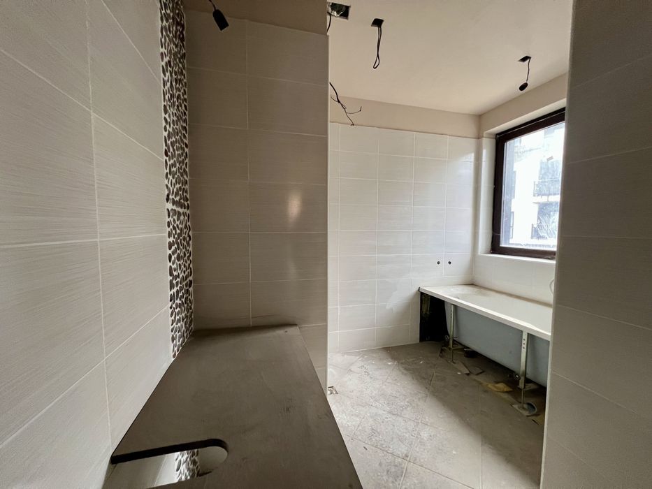 2-стаен апартамент за продажба в жил. сграда с Акт 16 в град Банско