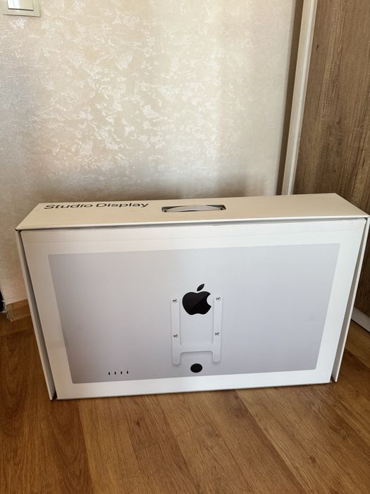 Macbook pro m1 16 1tb и Apple Studio Display